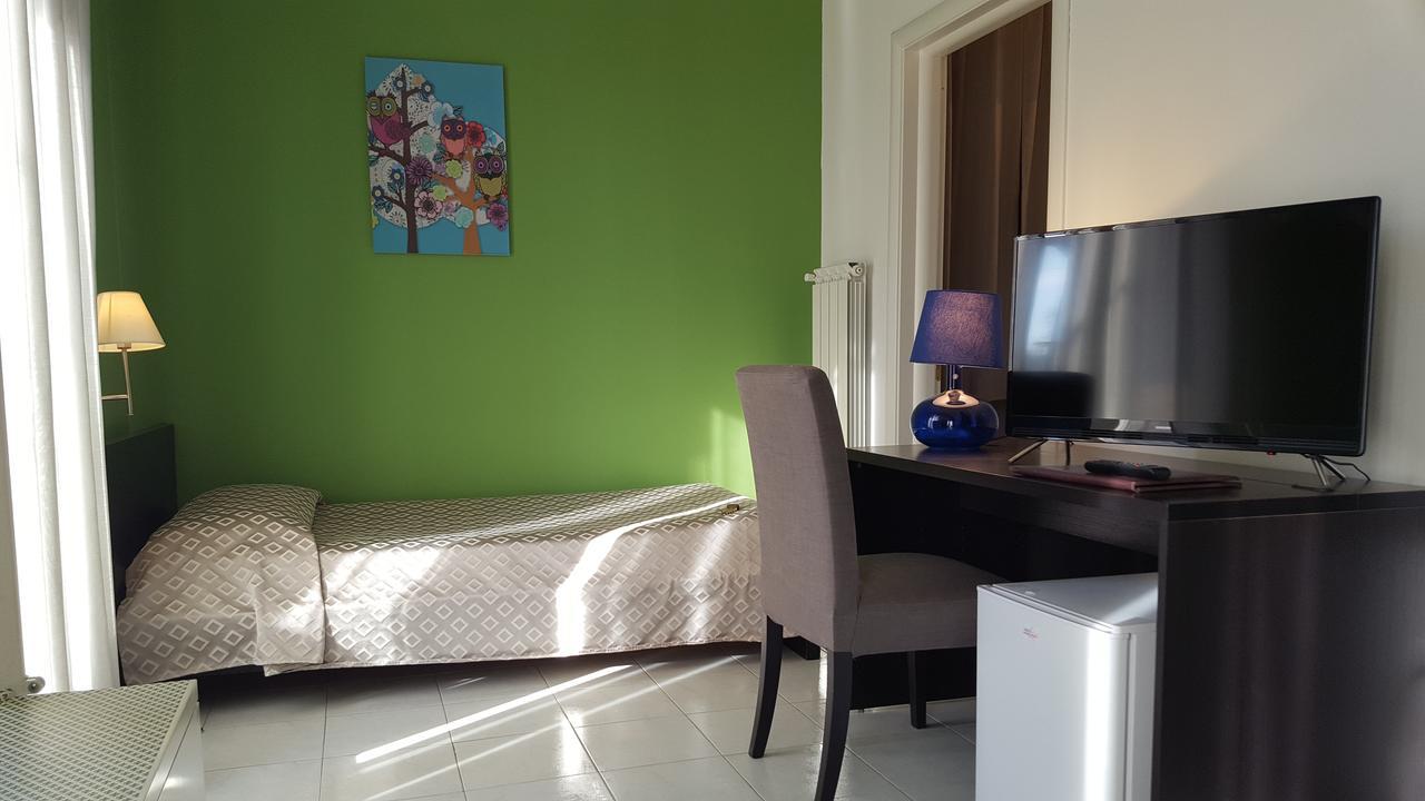 Hotel Sauro Виареджо Екстериор снимка
